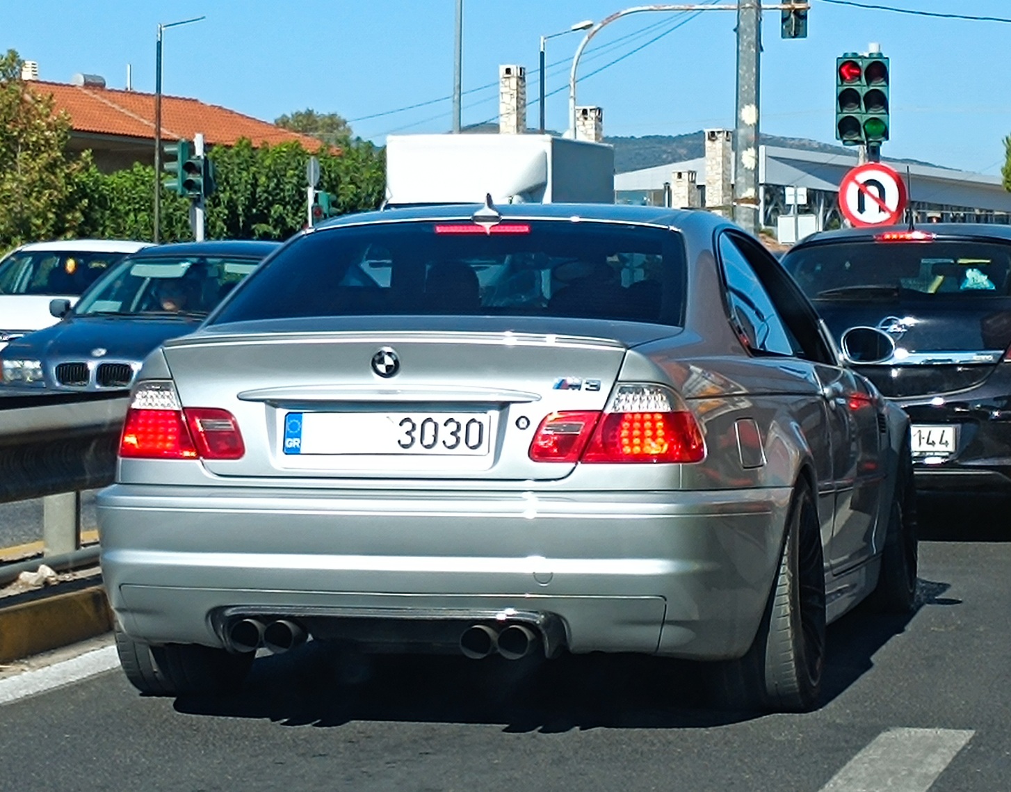 38554