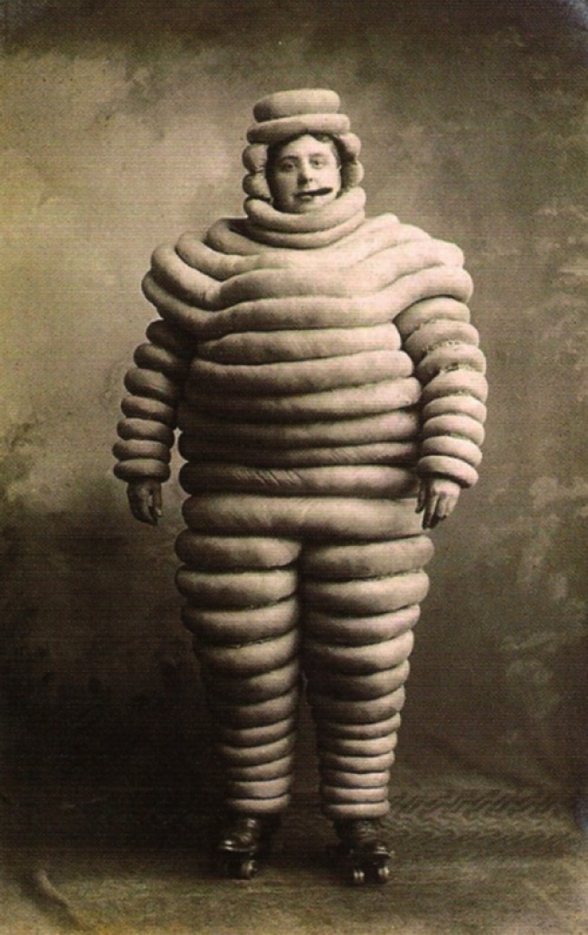30814