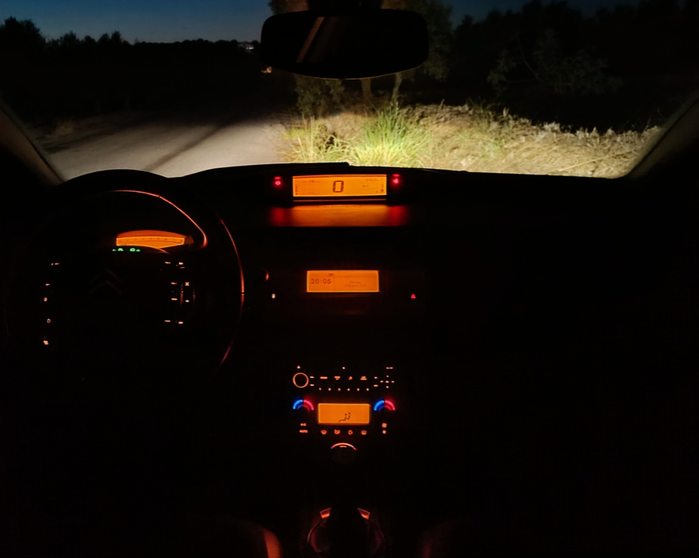 39110