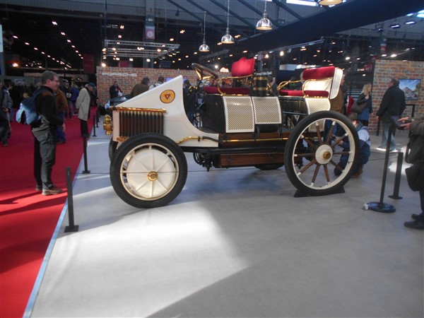 19228