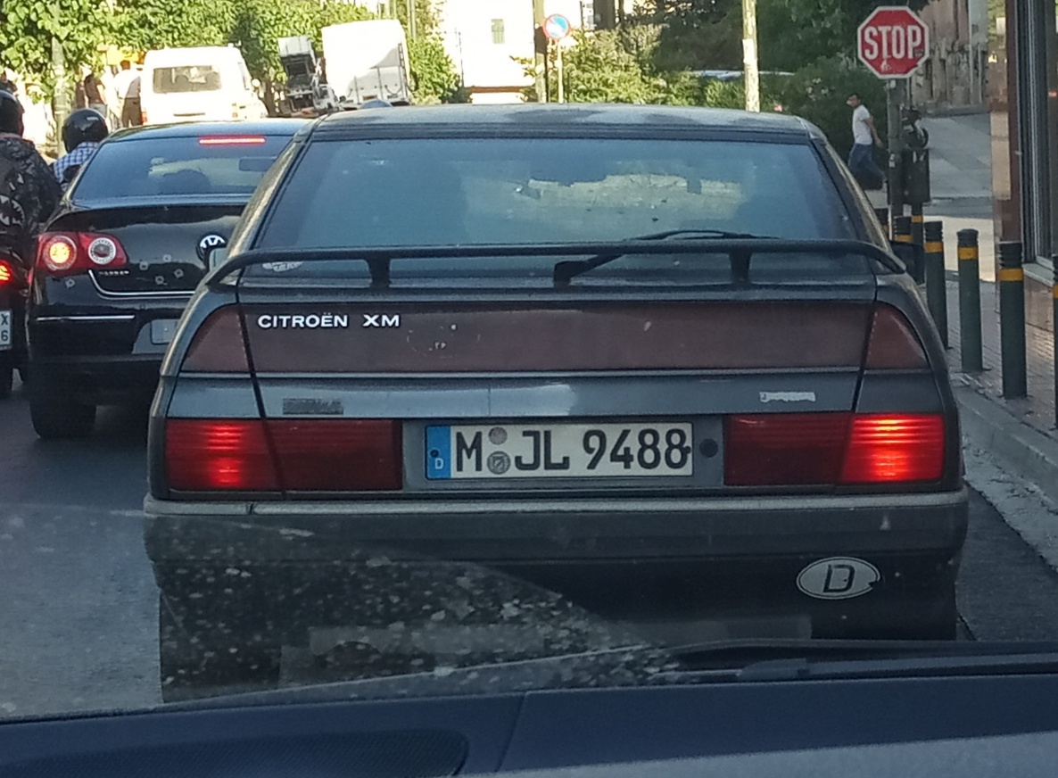 31871