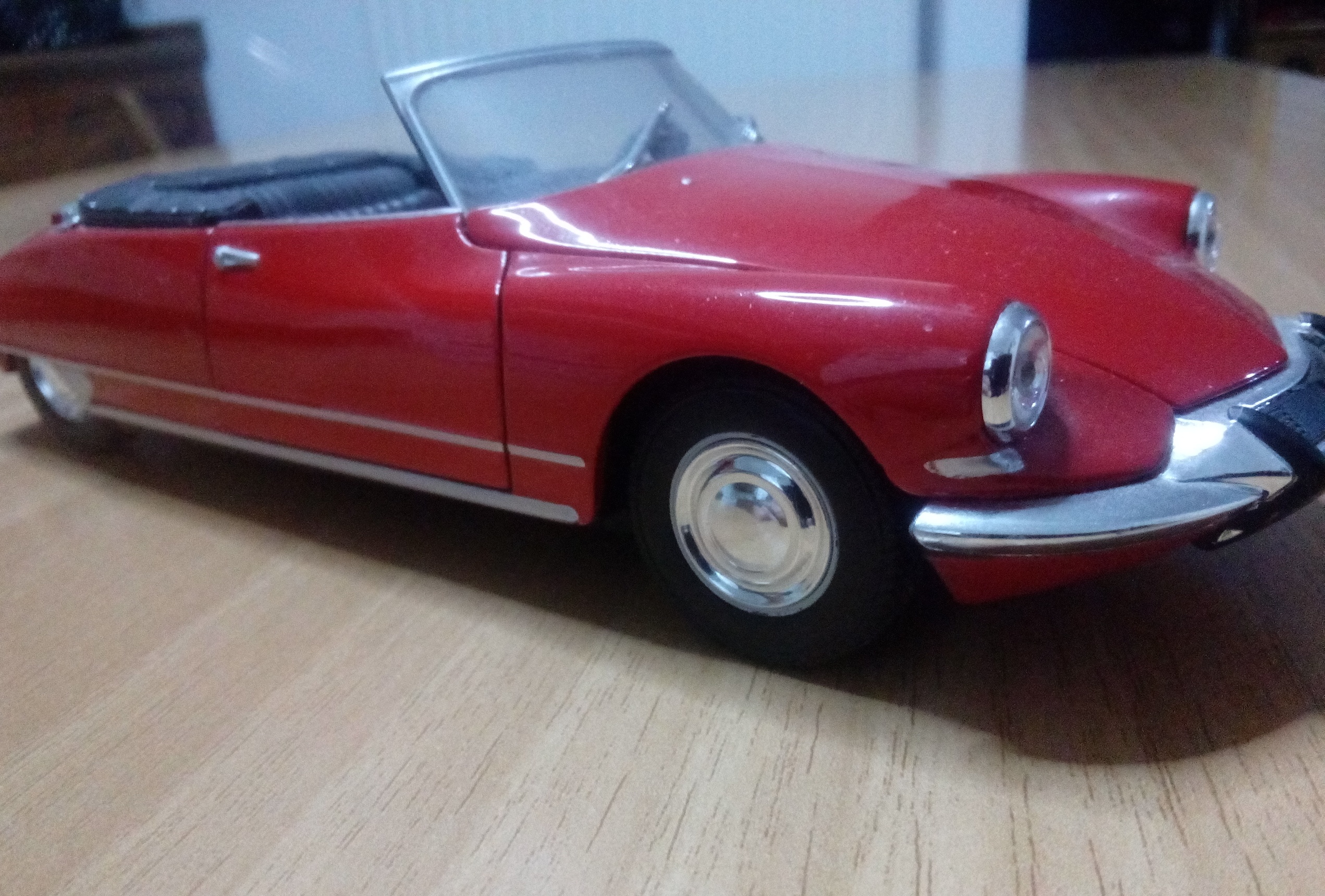19571