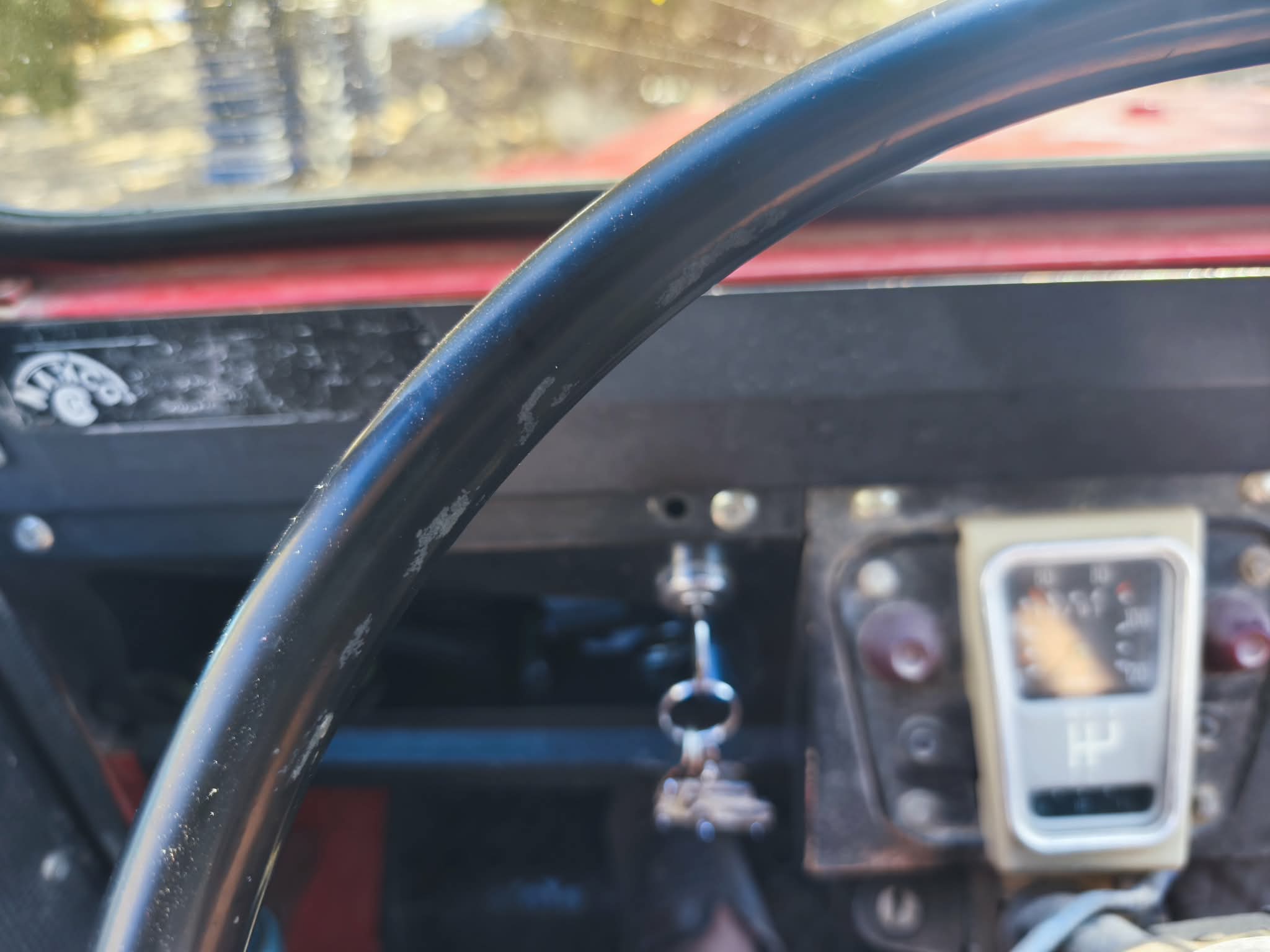 39113